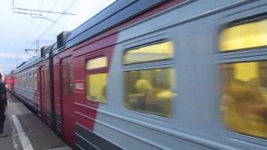 Электропоезд ЭД4М (1996 г.) на ст. Бронницы - Казанское направление (07.09.2023)