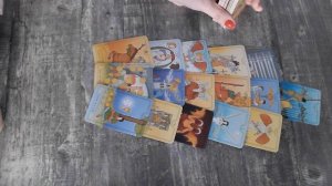 Кто держит вас  в поле зрения? зачем? таро прогноз