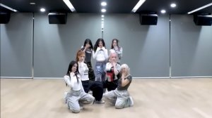 Kep1er (케플러) - 'TIPI-TAP' dance practice mirrored