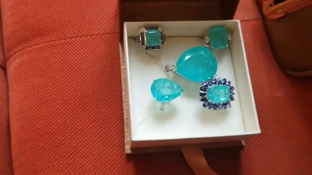 ЗЕЛЁНЫЙ АМЕТИСТ ОТ ИРИНЫ смотреть онлайн