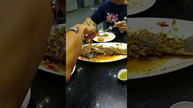 Fresh spicy fish, spicy seafood salad, and prawn cakes at Thai Way of Seafood #bangkok
