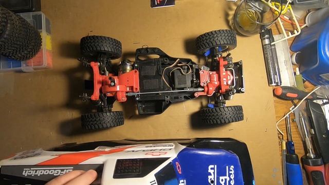 A look at two of Tamiya's Chevy S 10's смотреть онлайн