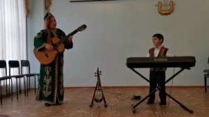 Аргишти Армавирский(возраст 7 лет) и Татев Погосовна. Супер номер!!!