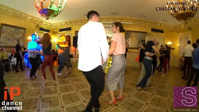 Dmitry Kuznetsov & Tatiana Vanko || Sunday Salsa party смотреть онлайн