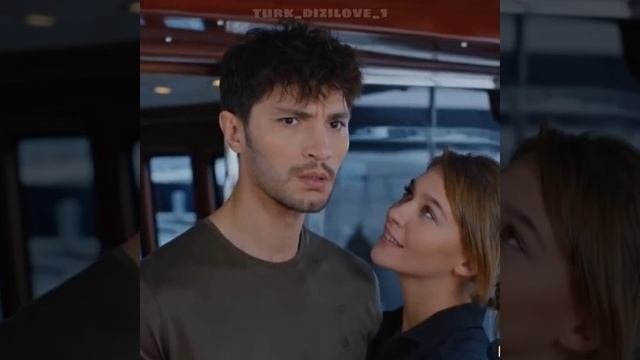 Увидела любимого с другой 😰💔 #турецкиесериалы