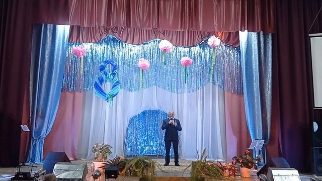 07.03.2025 г. Депутат Герасименко В.В. поздравляет женщин села