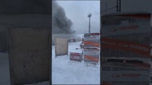Пожар в Омске! вторая часть. Горит строй рынок Южный Эксклюзивные кадры пожара и его последствий!