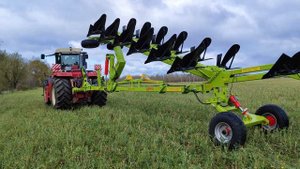 Плуг "Сириус" ПОМ 6+1+1 с трактором RSM 2400