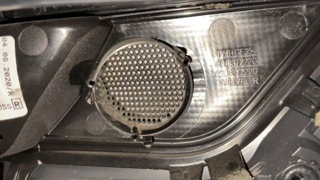 Замена штатной акустики автомобиля Skoda rapid на DL Audio Anaconda 165 Comp смотреть онлайн