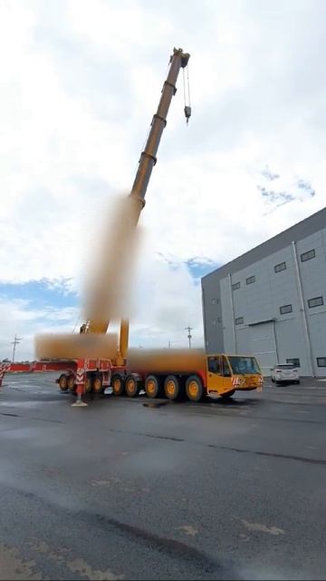 Demag AC700 700 Ton All Terrain Crane 2004YR смотреть онлайн