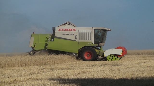 Жатва 2013. Комбайны АСROS 560 , CLAAS MEGA 360