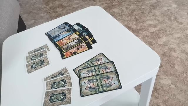 Его чувства и намерения | Расклад Таро смотреть онлайн