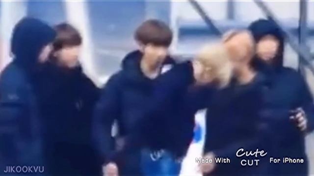 When JIKOOK think the camera is not on them | JIKOOKVU смотреть онлайн