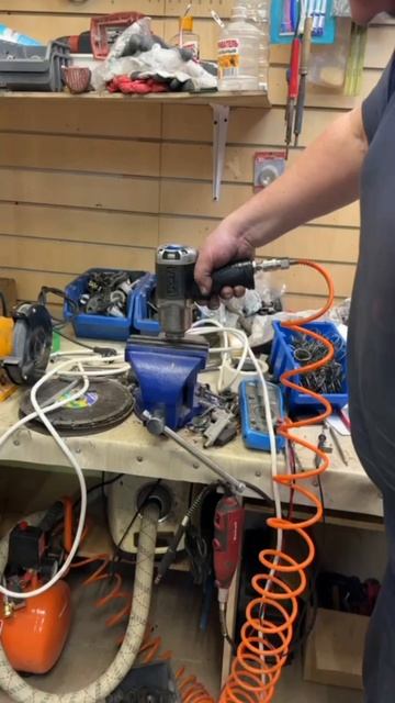 Ремонт пневмогайковёртов в СПб и Ленинградской области смотреть онлайн