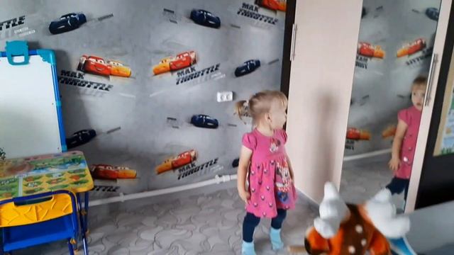 Уборка в детской//Складываю вещи//Мотивация на уборку. смотреть онлайн