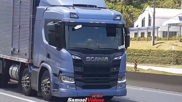 "Scania da batata e cia passando namoral" смотреть онлайн