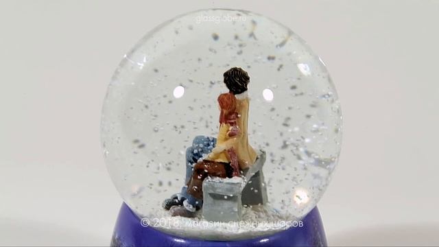 Снежный шар "Первое свидание" смотреть онлайн