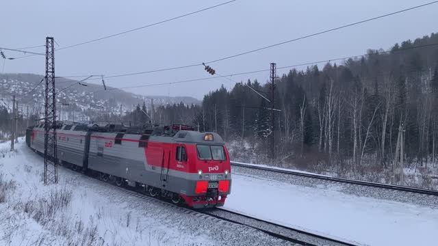 Поезда России зимой на участке "Сорокино - Красноярск Восточный" | Транссиб | РЖД смотреть онлайн