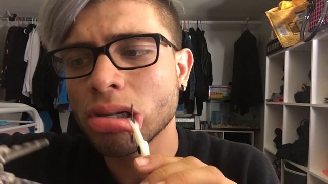 Lip Piercing Tutorial смотреть онлайн