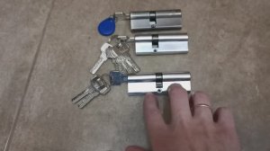 Как заменить личинку замка. И другие лайфхаки ремонта.