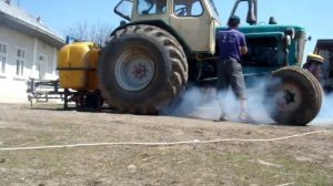 Агро Завалля пуск ЮМЗ 6 Л.wmv