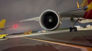 GE90 engine start up старт двигателя GE90