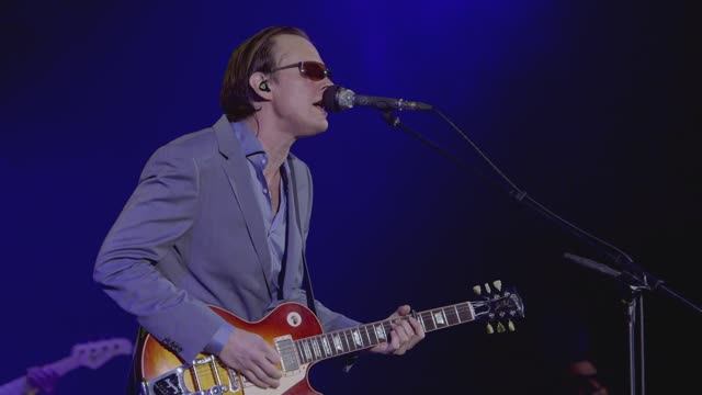 Joe Bonamassa - Tour De Force- Live In London (Hammersmith Apollo) Part 3 [2013, Blues, Rock]