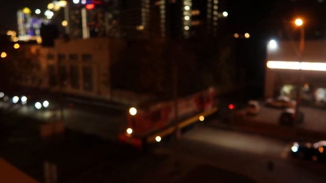 Поезд на жд ветке в сторону завода Хруничева.