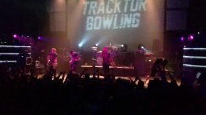 Tracktor Bowling – Метро