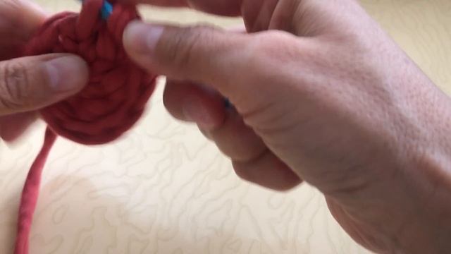 МК Кошик в'язаний гачком Трикотажна нитка Ряд 2 смотреть онлайн