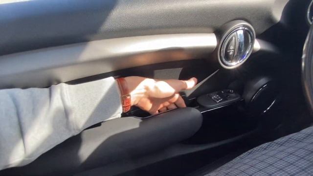 Une MINI COOPER S (F56) Stage 1 - Présentation / Essai / Accessoires смотреть онлайн