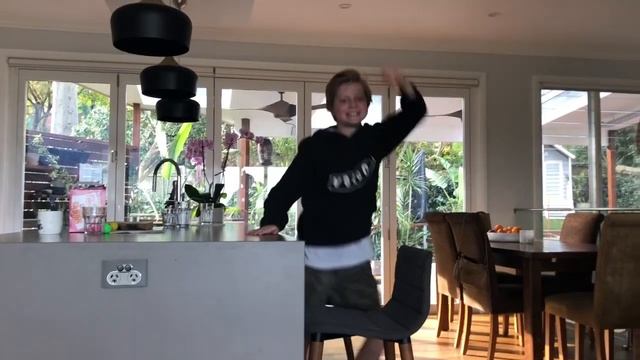 Mix up trickshots | The Two Trickshotters смотреть онлайн