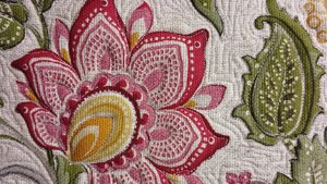 Стежка по рисунку ткани