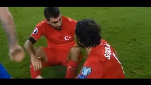 Rafet El Roman - Teşekkürler Türkiyem || Euro 2016 Özel Şarkı - FULL HD