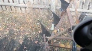 Самодельный минитрактор 4х4 с трёх корпусным плугом