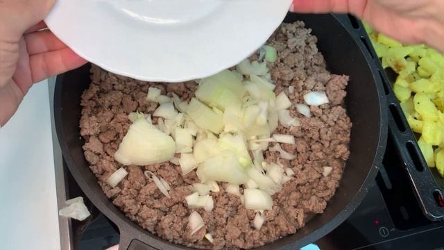 This is the easiest and most delicious recipe for baked potatoes with minced meat in the oven смотреть онлайн