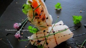 Рисовые роллы с овощами и крабовым мясом