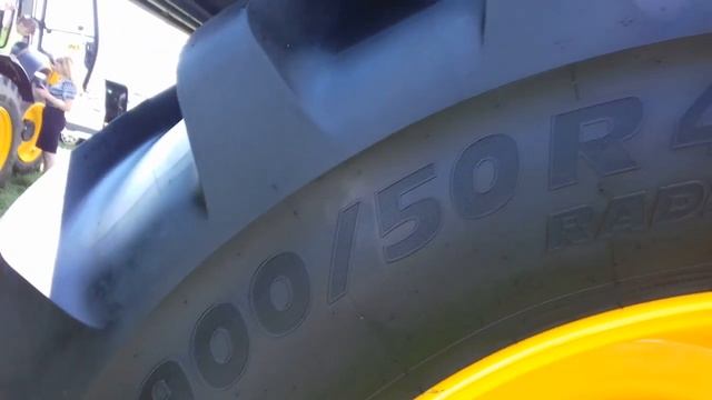 JCB Fastrac на агро форуме "Нове Зернятко" смотреть онлайн