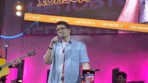 Daler Khonzoda - Yak ruz man meravam (live version)