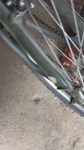 Поставил возле BMW смотреть онлайн