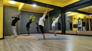 Daily Stretching Routine Mind Body and Soul | Roasik