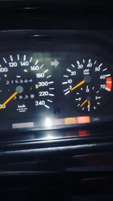 запуск в -21 Mercedesа w124 с мотором м103 983 3л . смотреть онлайн
