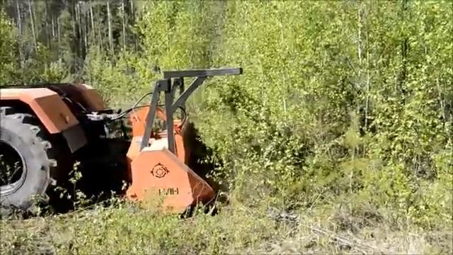 Мульчер ИЛН 2400 на базе ХТЗ 150 смотреть онлайн