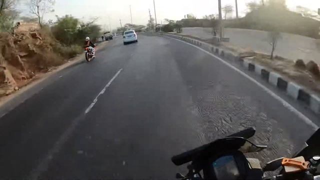 28 March 2021 - Almost Crashed a ZX-6R! смотреть онлайн