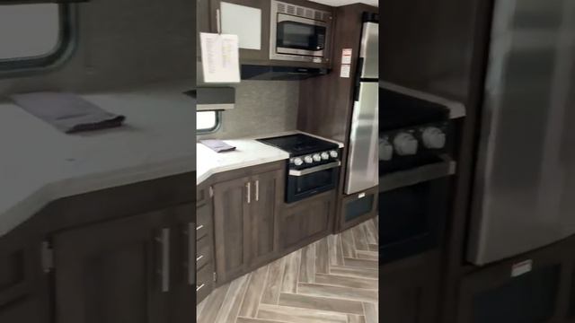 2020 KZ Sportsmen LE 332BHKLE смотреть онлайн