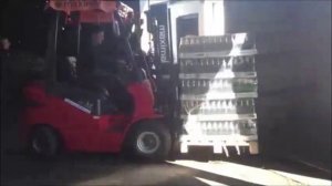 Погрузчик практически новый 2014 года 178 м/ч