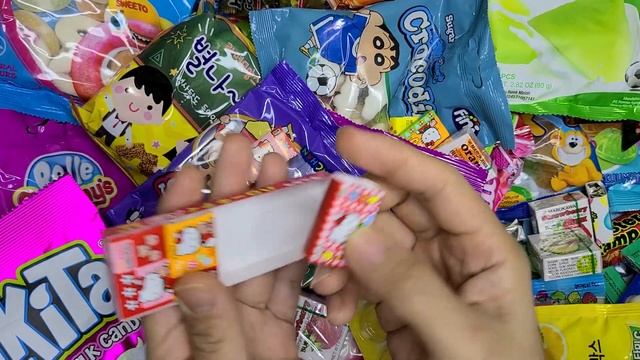 Hello Kitty Gum.very yummy Rainbow candy Fun slime ASMR смотреть онлайн