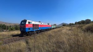 ТЭ33АС-0053 С ГРУЗОВЫМ ПОЕЗДОМ СЛЕДУЕТ С АЛТАЯ В УСТЬ-КАМЕНОГОРСК