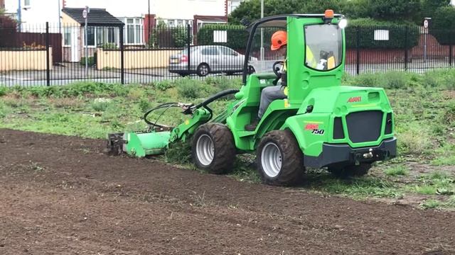 Rotavating - Avant 750 смотреть онлайн