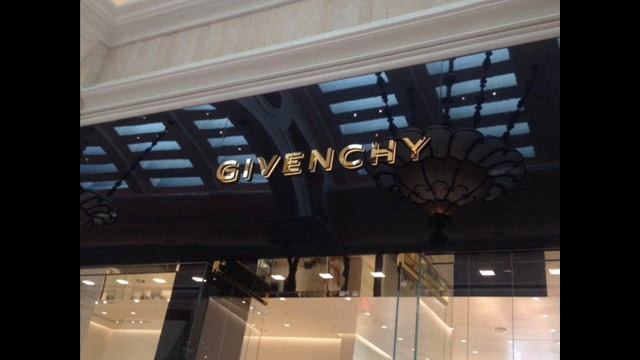 Trap Beat - New - BAD GIRLS - Rehab On The Track